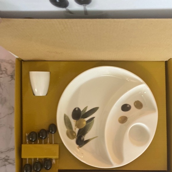 Easy Life Party Plate Selection Original Italian Design - Picture 4 of 5